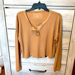 NWT American Eagle Henley